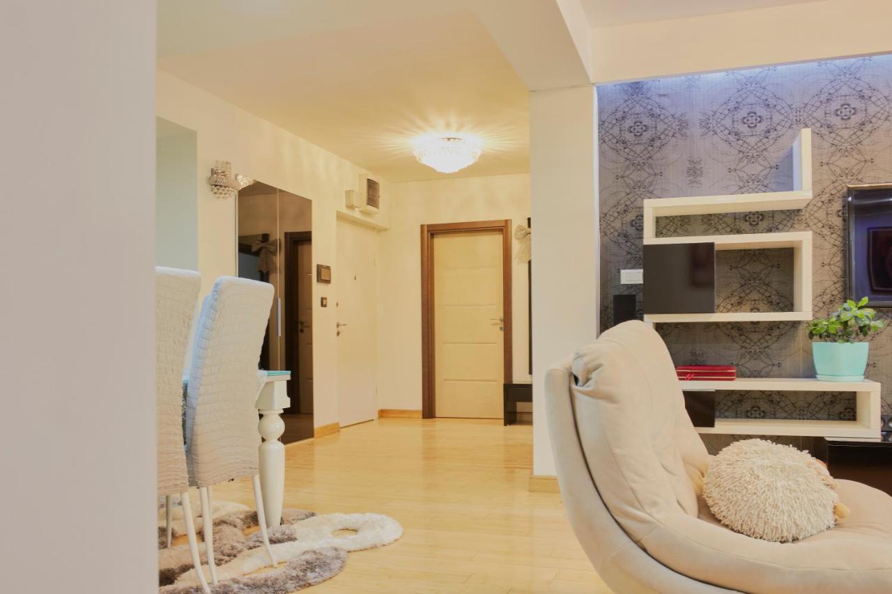 Diamond Butterfly Apartment Skopje Eksteriør billede